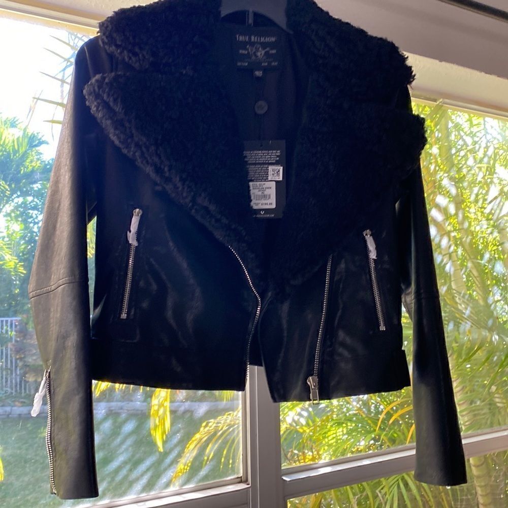 NWT True Religion vegan leather biker jacket with lands wool collar size XS